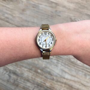 Carriage Gold Stretch Watch White Dial Arabic Numerals Classic Vintage Antique